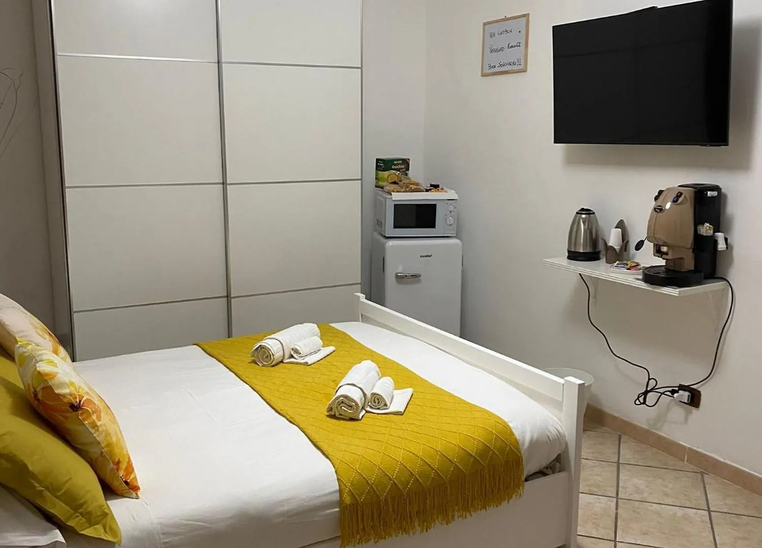 Hotel La Casa Di Mammina Napoli Italia